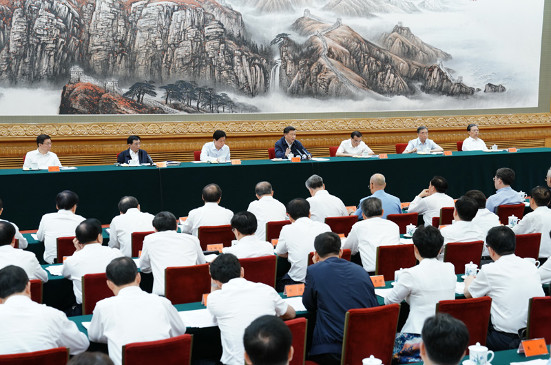 　　7月5日，中共中央總書記、國家主席、中央軍委主席習(xí)近平在北京出席深化黨和國家機構(gòu)改革總結(jié)會議并發(fā)表重要講話。新華社記者 王曄 攝