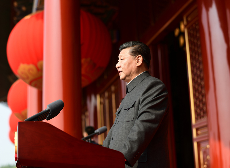 10月1日上午，慶祝中華人民共和國成立70周年大會(huì)在北京天安門廣場隆重舉行。中共中央總書記、國家主席、中央軍委主席習(xí)近平發(fā)表重要講話。